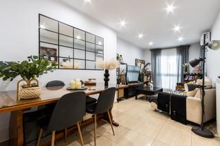 Piso en Can Deu. Asensor y balcon