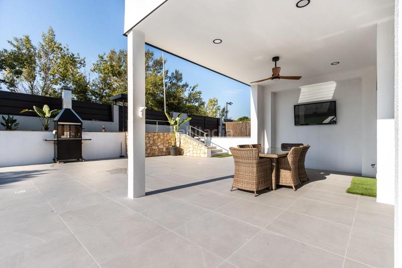 Foto 4d8d70de-7b46-40e3-98f4-096d7602fbf1. Maison avec chauffage parking piscine dans Can Llobateres-Can Pallars Sant Quirze del Vallès