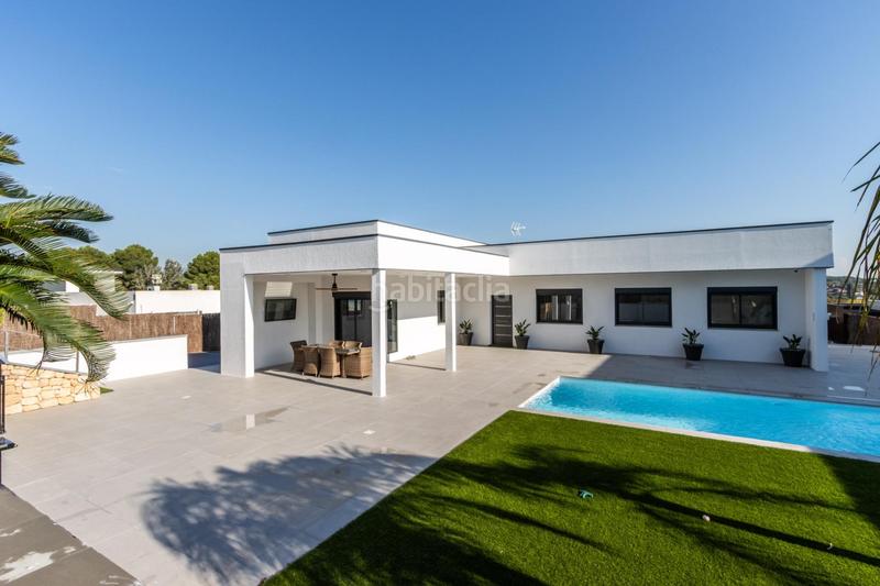 Foto 68fd31dc-4f70-4976-9a76-8892cfed134f. Maison avec chauffage parking piscine dans Can Llobateres-Can Pallars Sant Quirze del Vallès