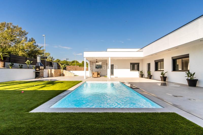 Foto b6eef6cb-c701-42d6-a6f4-fef1c9e1c072. Maison avec chauffage parking piscine dans Can Llobateres-Can Pallars Sant Quirze del Vallès