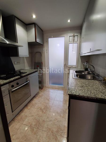 Foto 26563a8b-0336-422b-b8cd-5a387e6699c1. Etagenwohnung mit heizung in Creu Alta Sabadell