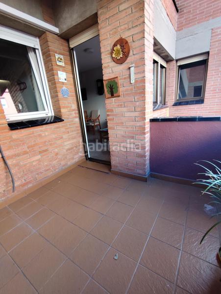 Foto da0e5378-de12-4ce3-8f73-01df67eca283. Etagenwohnung mit heizung in Creu Alta Sabadell