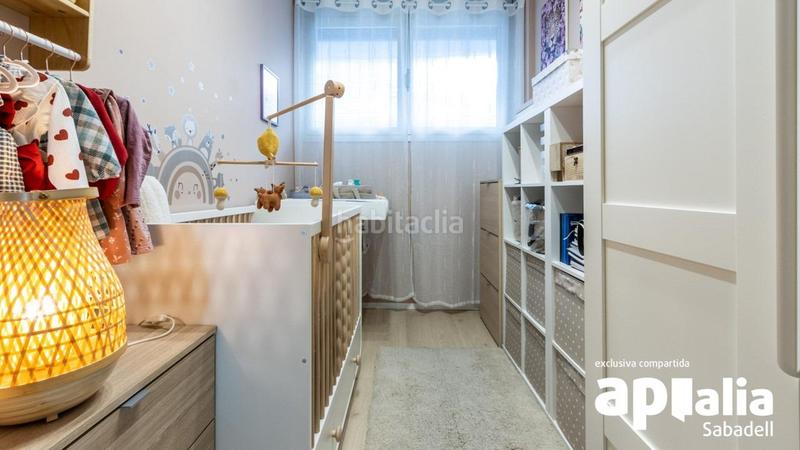 Foto 5ea223e1-3e3f-4e29-8a13-7b32a49b2f6c. Flat with heating parking in Eixample Sabadell