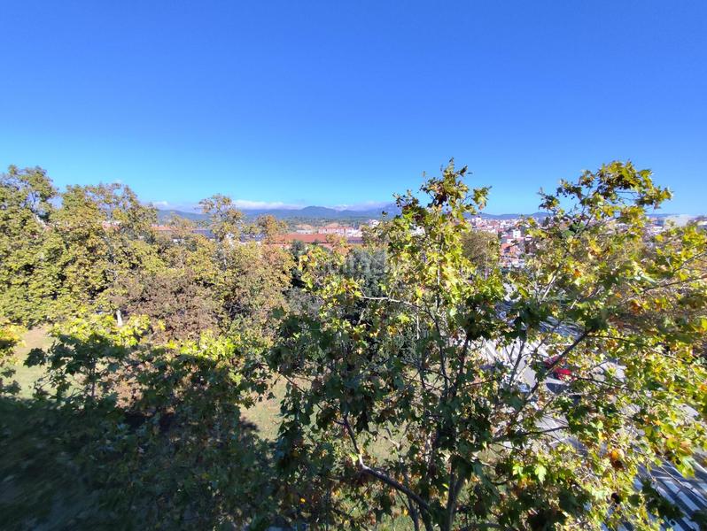 Foto dd80ea8a-231b-418c-bab6-c836387631f3. Appartement avec chauffage parking dans Roc Blanc Terrassa