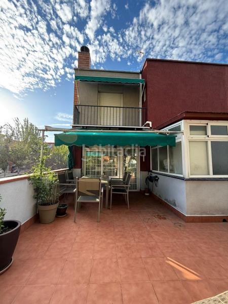 Foto 93869f46-d8f7-4670-9482-645ea8f27d4e. Casa amb calefacció a Ca n'Oriac Sabadell