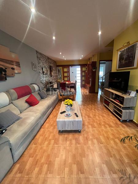 Foto fb2bff15-f2f3-432d-b6be-5910e7a43202. Casa con riscaldamento in Sentmenat