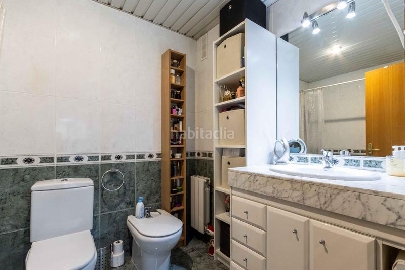 Foto 8a0ccc35-8096-4840-9f23-a7c7af9e67e9. Pis amb calefacció aparcament piscina a Campoamor Sabadell