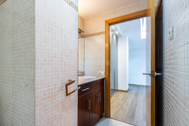 Foto 5f00cdf1-51f0-4af9-8a40-6598f42c3202. Dúplex al lado del mercado central !!! en Centre Sabadell