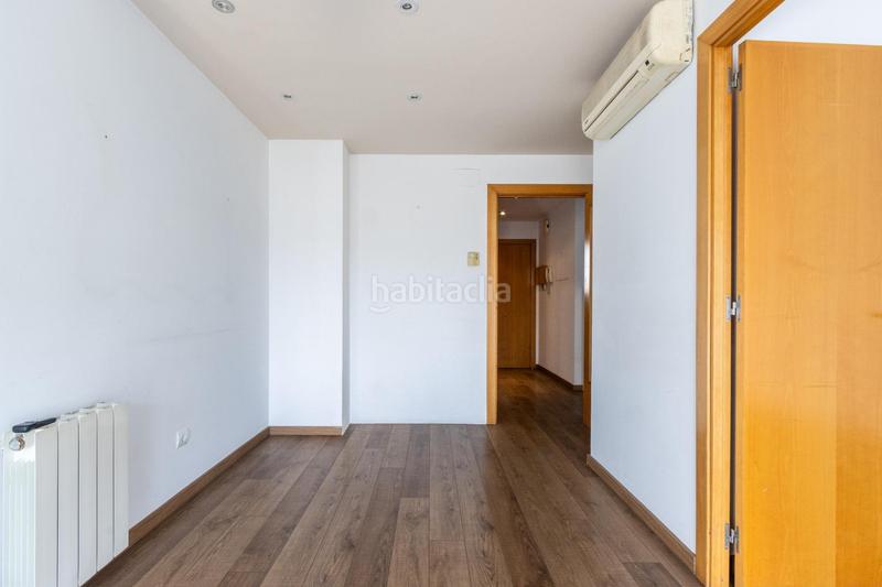 Foto 7b15c67d-fe5d-4a04-8976-7882f3dbde8b. Dúplex al lado del mercado central !!! en Centre Sabadell