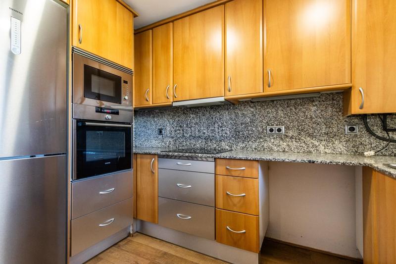 Foto 8951caba-3c77-4145-bb7f-0e21ad44e567. Dúplex al lado del mercado central !!! en Centre Sabadell