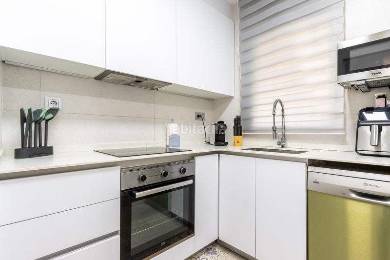 Foto 762bcb83-c915-46e5-9adb-326d85a331c7. Penthouse with heating in Can Mas Ripollet