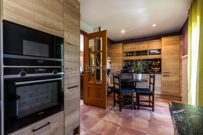 Foto 28942ffe-4617-4a49-a0ec-556aa2ecd992. Chalet mit heizung parking pool in Airesol Castellar del Vallès