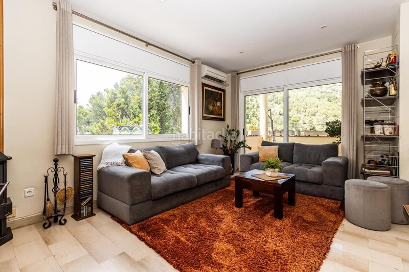 Foto 3e70b357-ebf3-40f7-bb12-243ca75b65e0. Chalet mit heizung parking pool in Airesol Castellar del Vallès