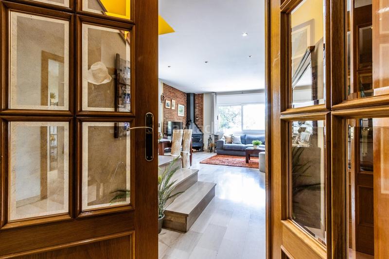 Foto 638940f3-f2e8-4c82-b716-c93725dd9e70. Chalet mit heizung parking pool in Airesol Castellar del Vallès