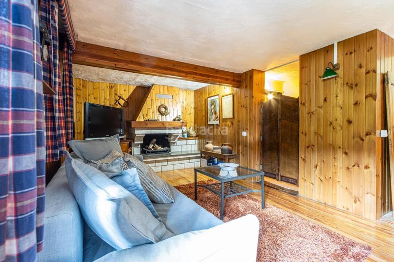 Foto f12115ae-b2a2-4ea3-a48e-cb166fedec7d. Chalet mit heizung parking pool in Airesol Castellar del Vallès