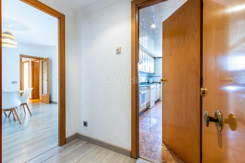 Foto 290da0f8-4123-40e6-8ab1-8d9786dd7e77. Piso  3 hab con piscina comunitaria en Les Arenes - La Grípia - Can Montllor Terrassa