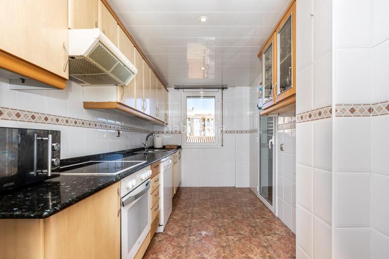 Foto b5744cfd-293a-4a8e-8afe-e88f6765c7e0. Piso  3 hab con piscina comunitaria en Les Arenes - La Grípia - Can Montllor Terrassa