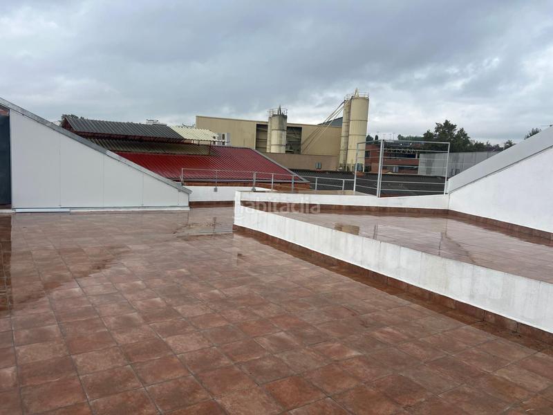 Foto da0939f4-b026-4b6c-8356-546485a25269. Miete fabrikhalle in Hostafrancs Sabadell