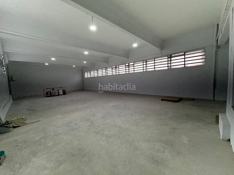 Foto 88666d8a-c76d-4bcf-a173-045d3154b124. Rent industrial building in Hostafrancs Sabadell