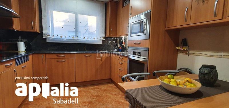 Foto a9aaf888-7a98-415f-a86b-7a8d21eafe4e. Casa amb calefacció a Creu de Barberà Sabadell