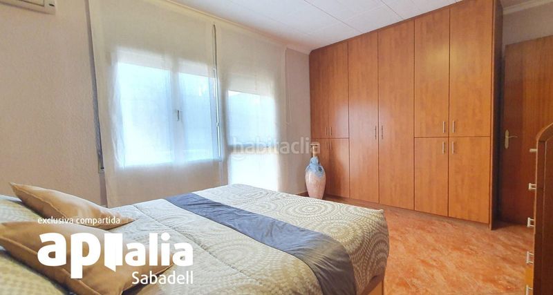Foto eff09d7c-fcb3-4dfa-8533-280c091b1fe1. Casa amb calefacció a Creu de Barberà Sabadell