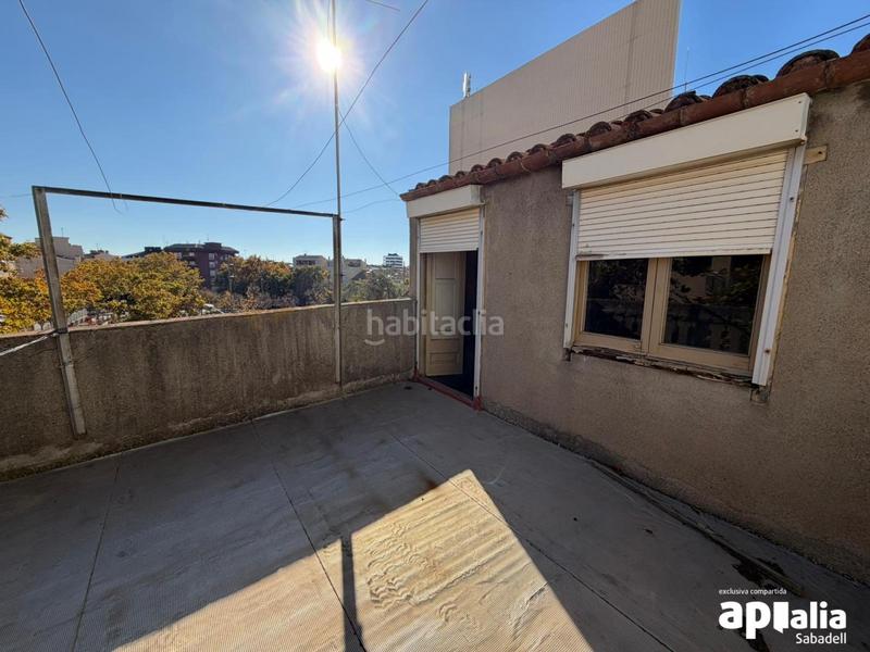 Foto 46b96a8c-d68d-4269-b520-f3d89d5a0a5a. Zweistöckige wohnung in Creu Alta Sabadell