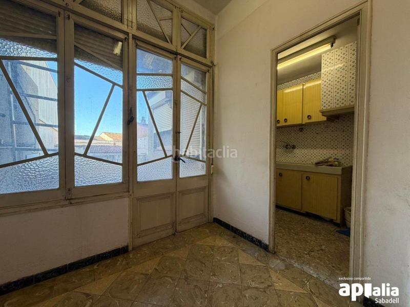 Foto e29850cd-bc5b-4b2d-a3c2-73f6b872cb9c. Zweistöckige wohnung in Creu Alta Sabadell