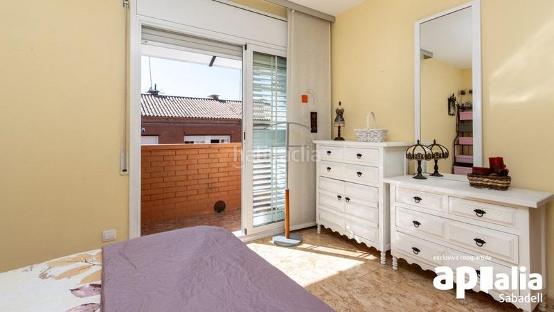 Foto 51b9f557-f75c-4c7f-bb77-7152307b2495. Casa amb aparcament a Les Arenes - La Grípia - Can Montllor Terrassa