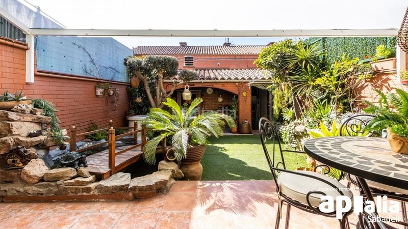 Foto 652c5527-391c-476c-a32e-0980c49fe925. Casa amb aparcament a Les Arenes - La Grípia - Can Montllor Terrassa