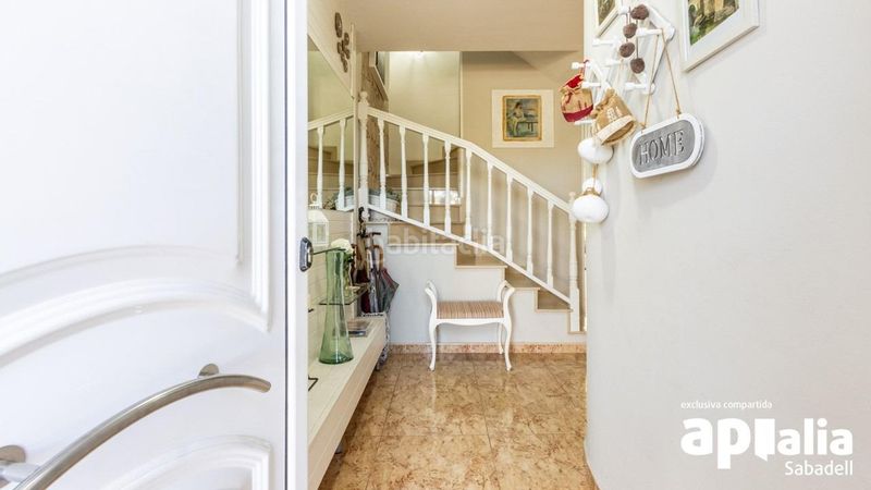 Foto 7d650854-d366-4875-9c65-17a58e88ecb8. Casa amb aparcament a Les Arenes - La Grípia - Can Montllor Terrassa