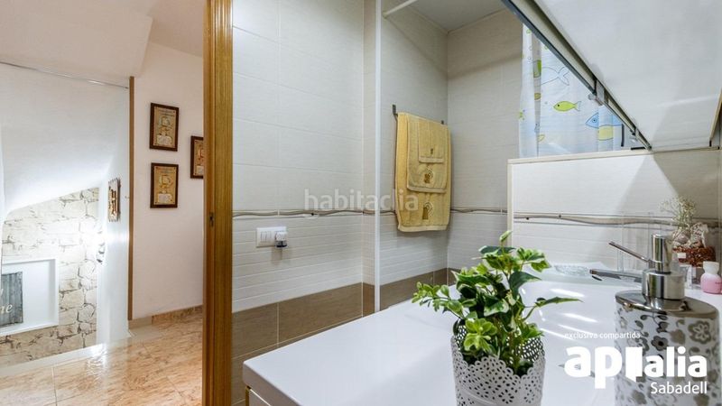 Foto 9eb2a27f-cc2d-4221-9384-d865d6068e89. Casa amb aparcament a Les Arenes - La Grípia - Can Montllor Terrassa