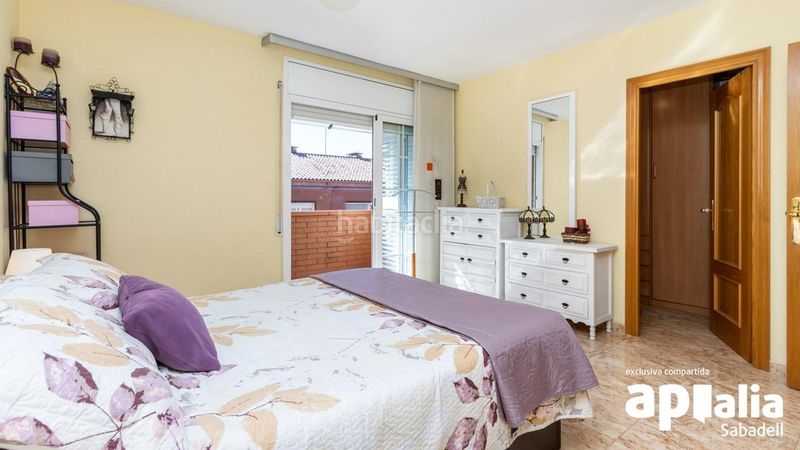 Foto d18721b0-5a32-494d-9fb2-a7f49689840f. Casa amb aparcament a Les Arenes - La Grípia - Can Montllor Terrassa