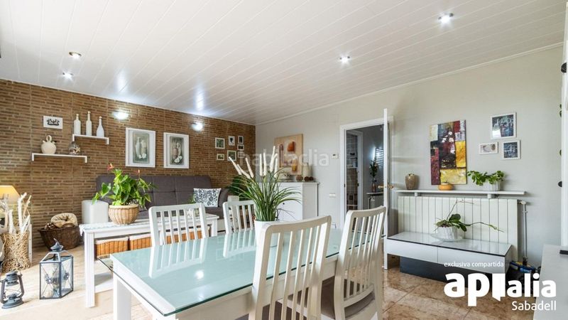 Foto e1413035-3574-44a7-b480-7ce7783ee8ae. Casa amb aparcament a Les Arenes - La Grípia - Can Montllor Terrassa