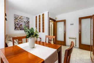 Rez-de-chaussée  Plaza de romulo. Planta baja impecable en can rull