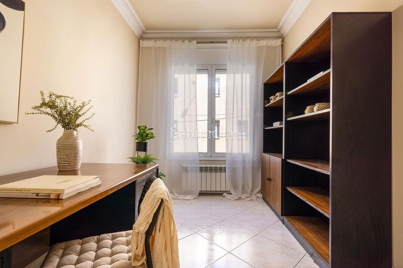 Foto 15fa2b34-6a5e-4358-a263-2313c6bd90fa. Casa adossada amb aparcament a Creu Alta Sabadell