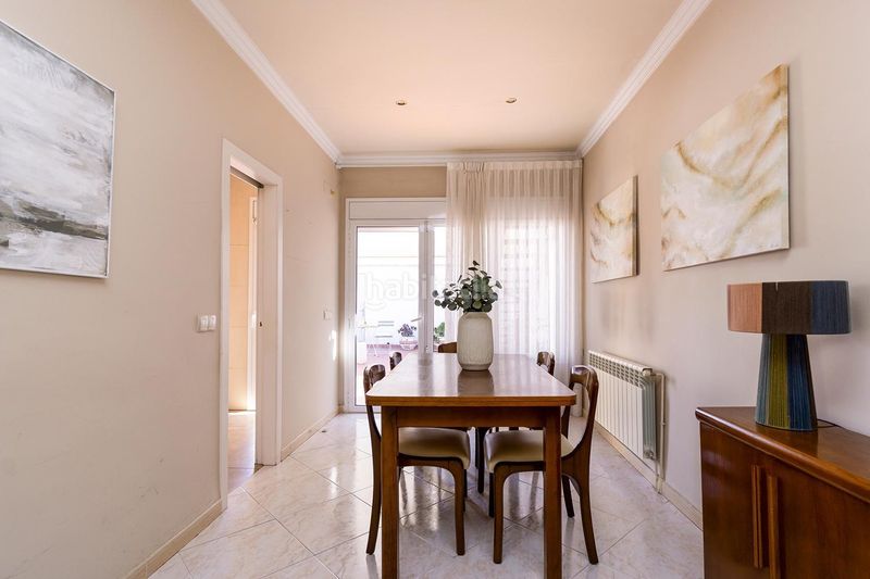 Foto bbec46ba-8a21-4d9a-9dee-68e549e327b1. Casa adossada amb aparcament a Creu Alta Sabadell