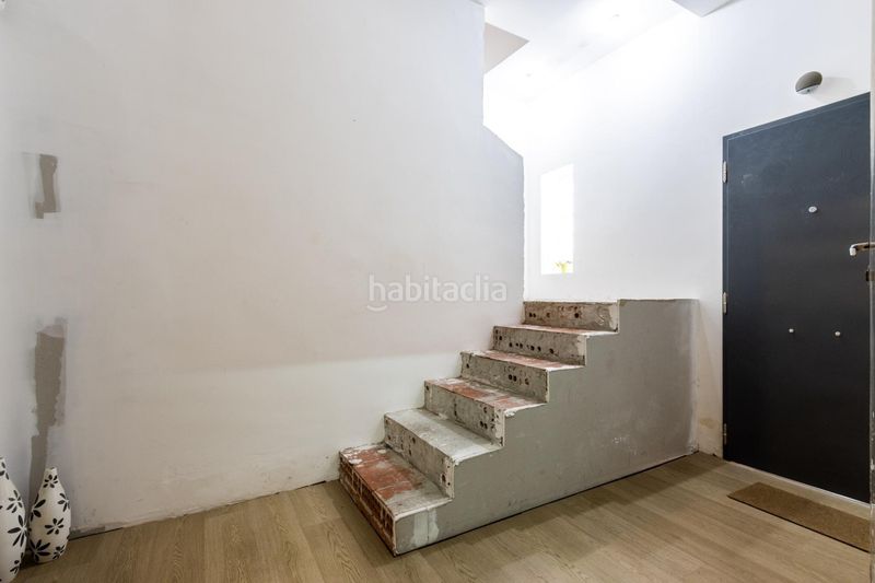 Foto 6bb4286c-920b-4b97-ad14-fc84ad49c9ac. Casa magnifica casa reformada para entrar a vivir! en Sabadell