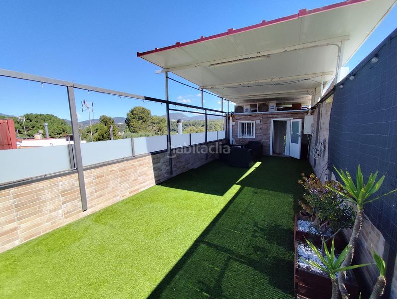 Foto 3a8e8277-d78f-4809-bcfa-e837a4e57e5b. Casa amb calefacció a La Plana del Pintor Sabadell