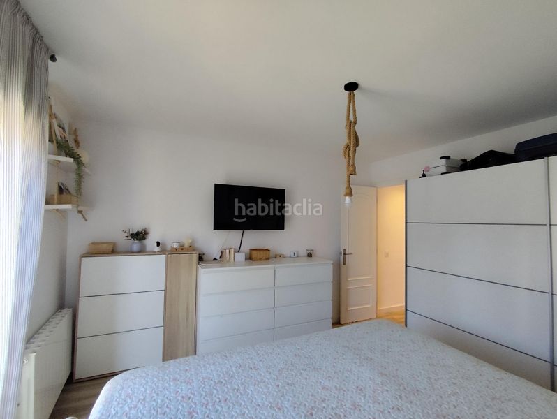 Foto 5026f039-22d7-440e-8de3-2252124b15ba. Casa amb calefacció a La Plana del Pintor Sabadell