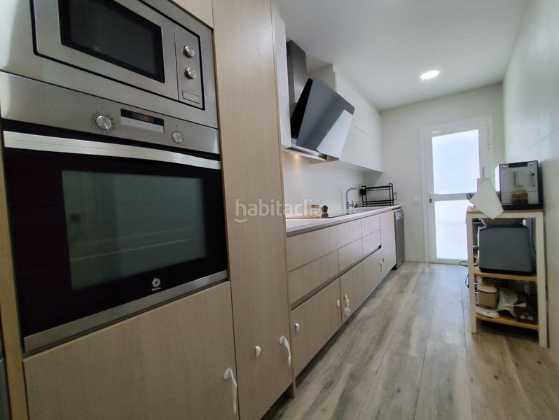 Foto 8efcdebd-d1b2-474d-8857-7f8bca80eb5a. Casa amb calefacció a La Plana del Pintor Sabadell