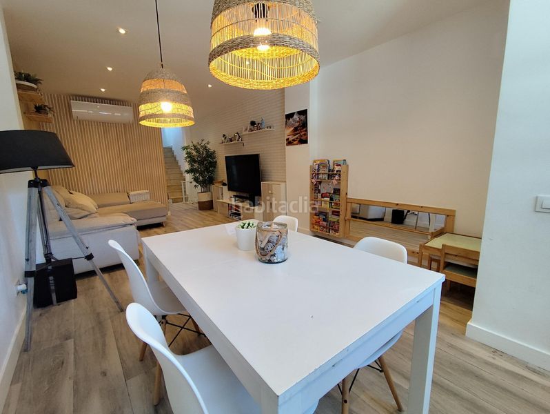 Foto e6dd2a1a-3db3-4bf2-8071-d01df9402199. Casa amb calefacció a La Plana del Pintor Sabadell