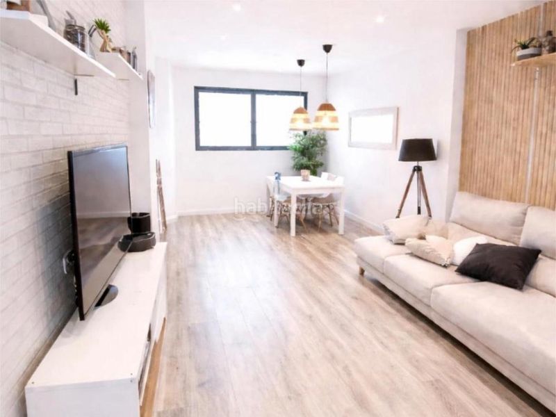 Foto f24ab4d5-81ae-4237-914f-1050687f44fe. Casa amb calefacció a La Plana del Pintor Sabadell
