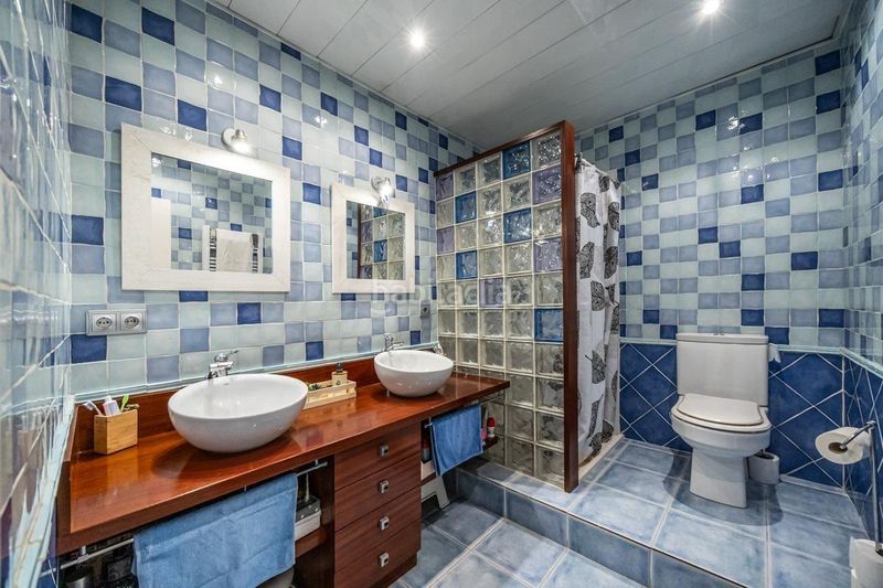 Foto 1931d28b-d0e4-4eb8-9a54-cb59c2fffed3. Casa amb aparcament a Serra d'en Camaró Sabadell