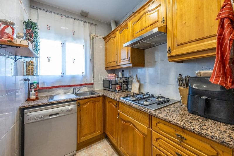 Foto aa06e106-6cbd-455e-a281-ee7bd1d7e74c. Casa amb aparcament a Serra d'en Camaró Sabadell