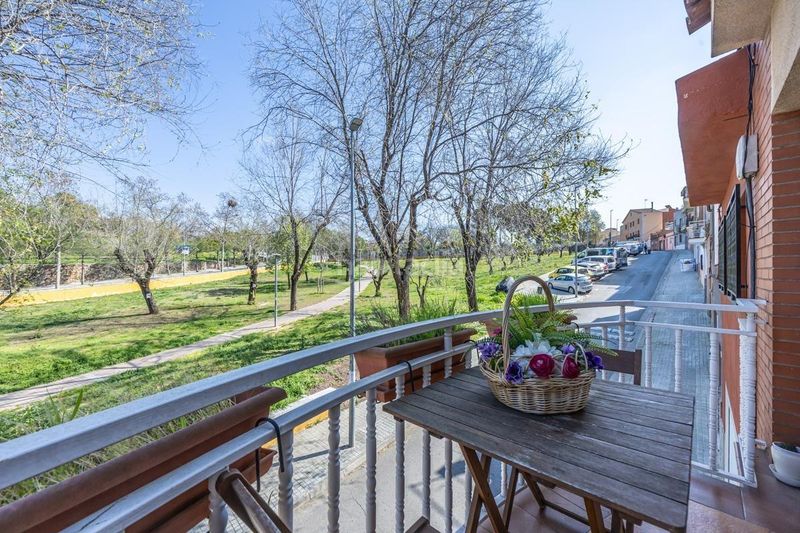 Foto e3d41e60-9ae1-4c43-bde1-a23058677685. Casa amb aparcament a Serra d'en Camaró Sabadell