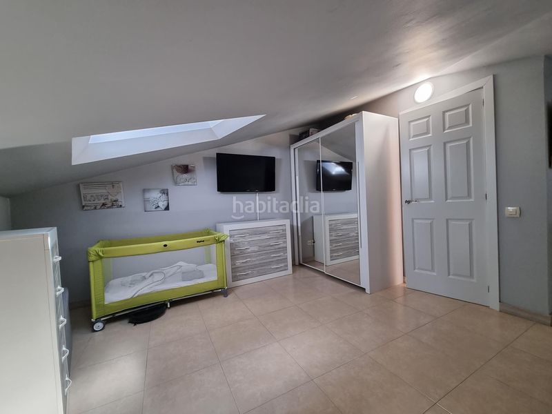 Foto e0b1922a-7773-482e-989f-1e561203d015. Ático  dúplex de con terraza en Can Rull Sabadell