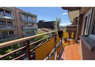 Duplex in Centre-Cordelles. Duplex de 5 habitaciones dobles!!