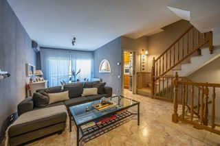 Chalet in Serra d'en Camaró. Oportunidad! casa lista para entrar a vivir junto al club de ten