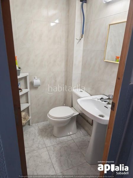 Foto a4ecf602-5803-42f1-9df7-547b5cbb5340. Local comercial a Can Rull Sabadell