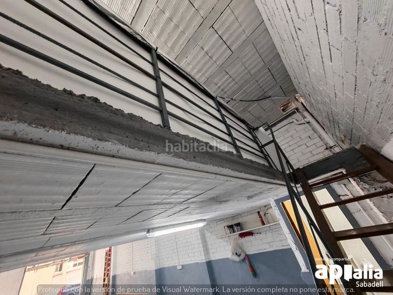 Foto e8b8da42-e400-4ddd-9bbc-7178f4ac7c86. Local comercial a Can Rull Sabadell